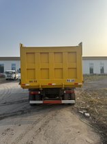 Yellow HOWO 8x4 dump truck, HOWO-D01, photo 5