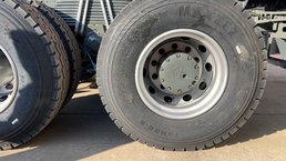 Silver grey HOWO 8x4 dump truck, HOWO-D03, photo 7